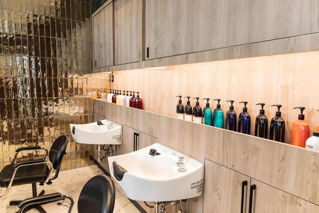 Mitchells_salon